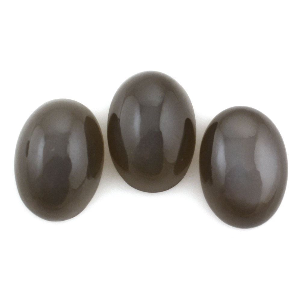 GREY MOONSTONE OVAL CAB (DARK) 14X10MM 6.01 Cts.