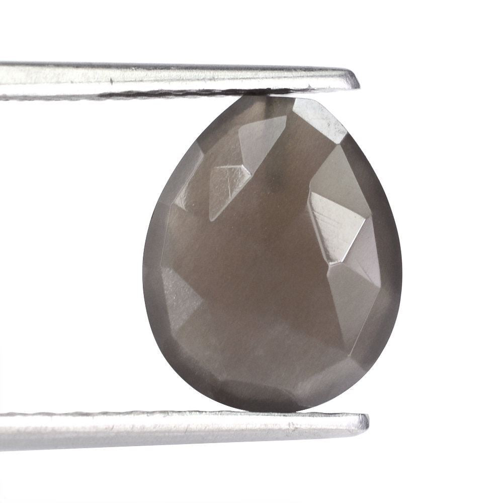GREY MOONSTONE ROSE CUT BRIOLETTE PEAR (HALF DRILL 0.75MM) 12X10MM 3.90 Cts.