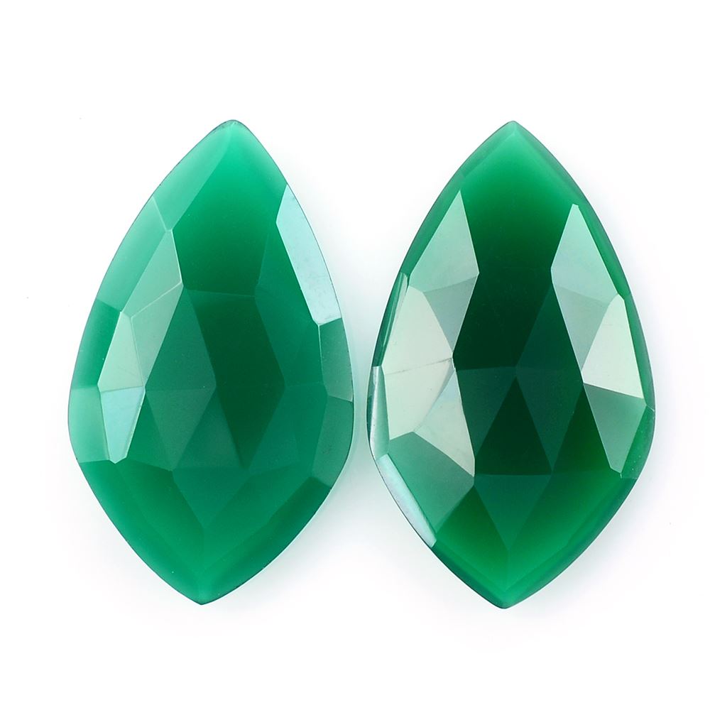 GREEN ONYX ROSE CUT BRIOLETTE FANCY 29X17MM 12.90 Cts.