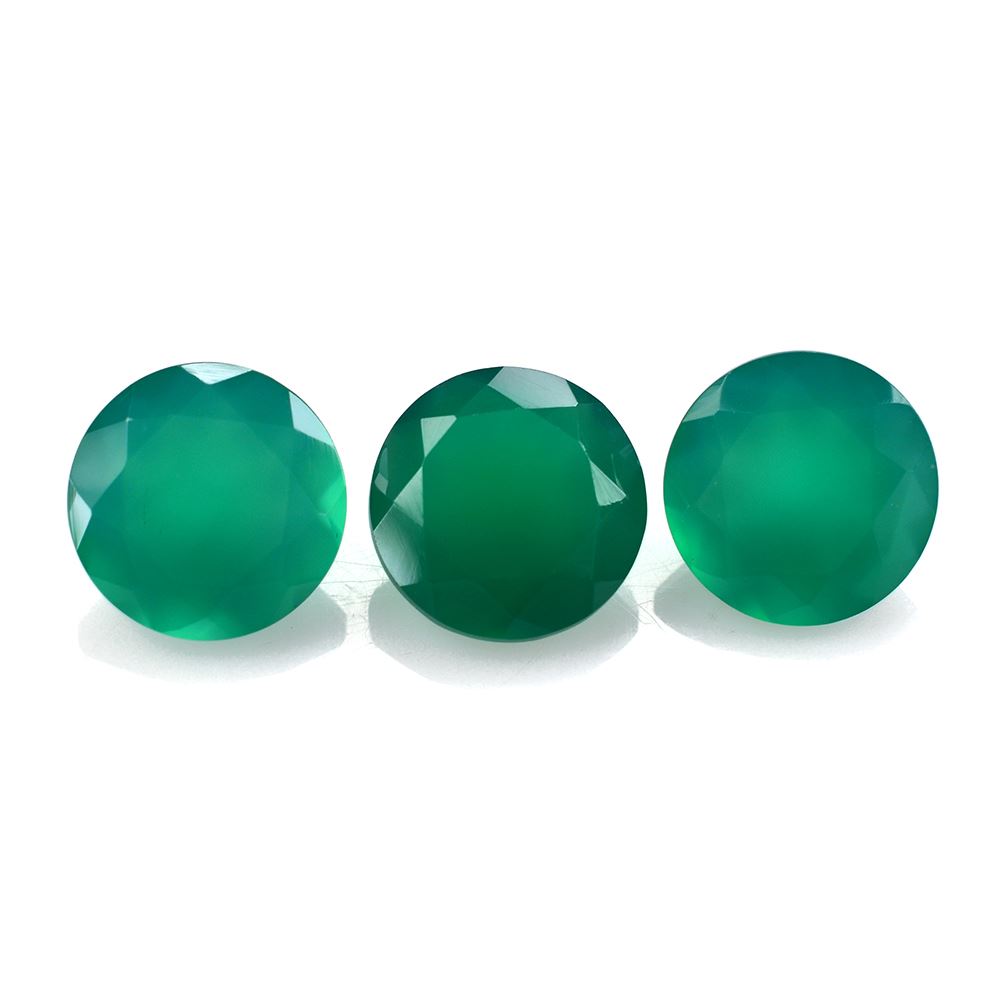 GREEN ONYX CUT ROUND 9MM 2.30 Cts.