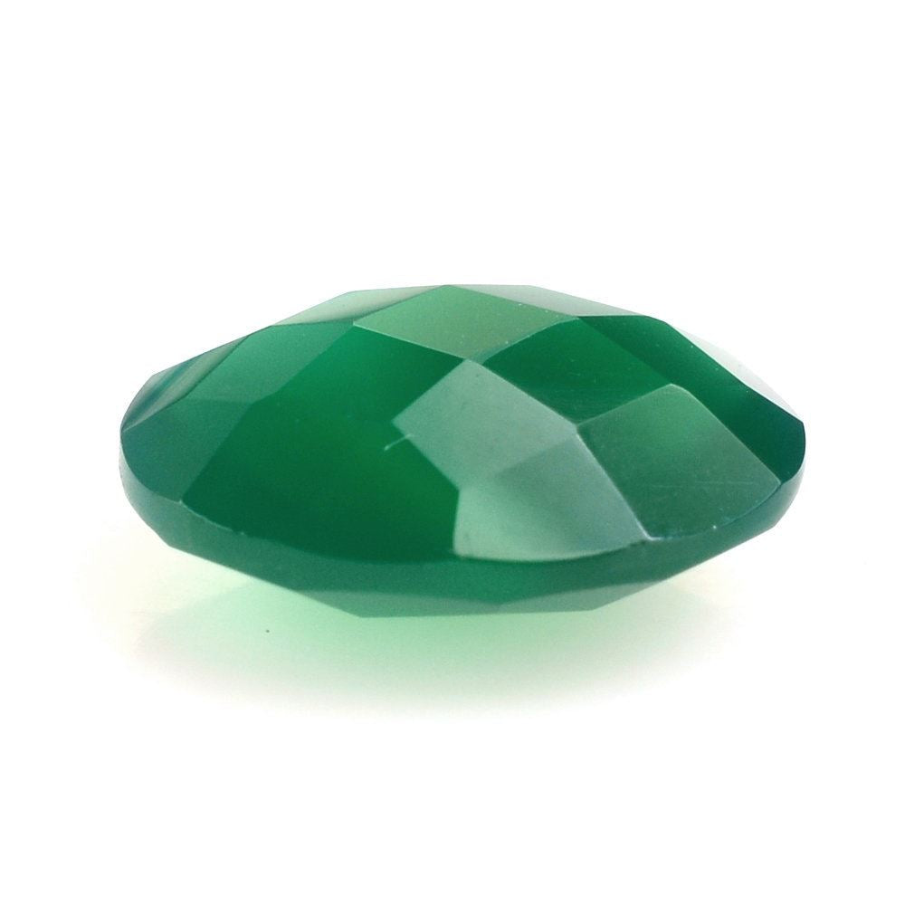 GREEN ONYX BRIOLETTE OVAL 12X10MM 3.60 Cts.