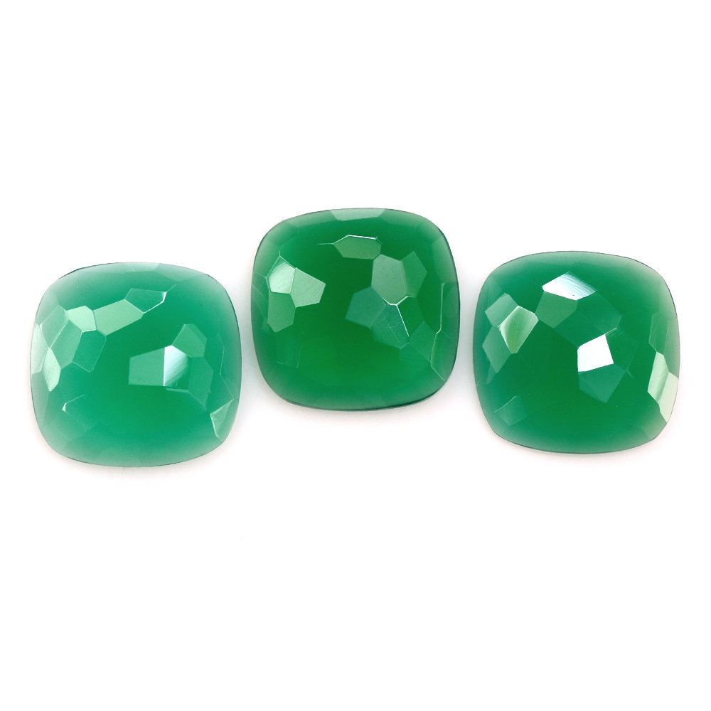 GREEN ONYX IRREGULAR CUT CUSHION CAB 16MM 7.88 Cts.