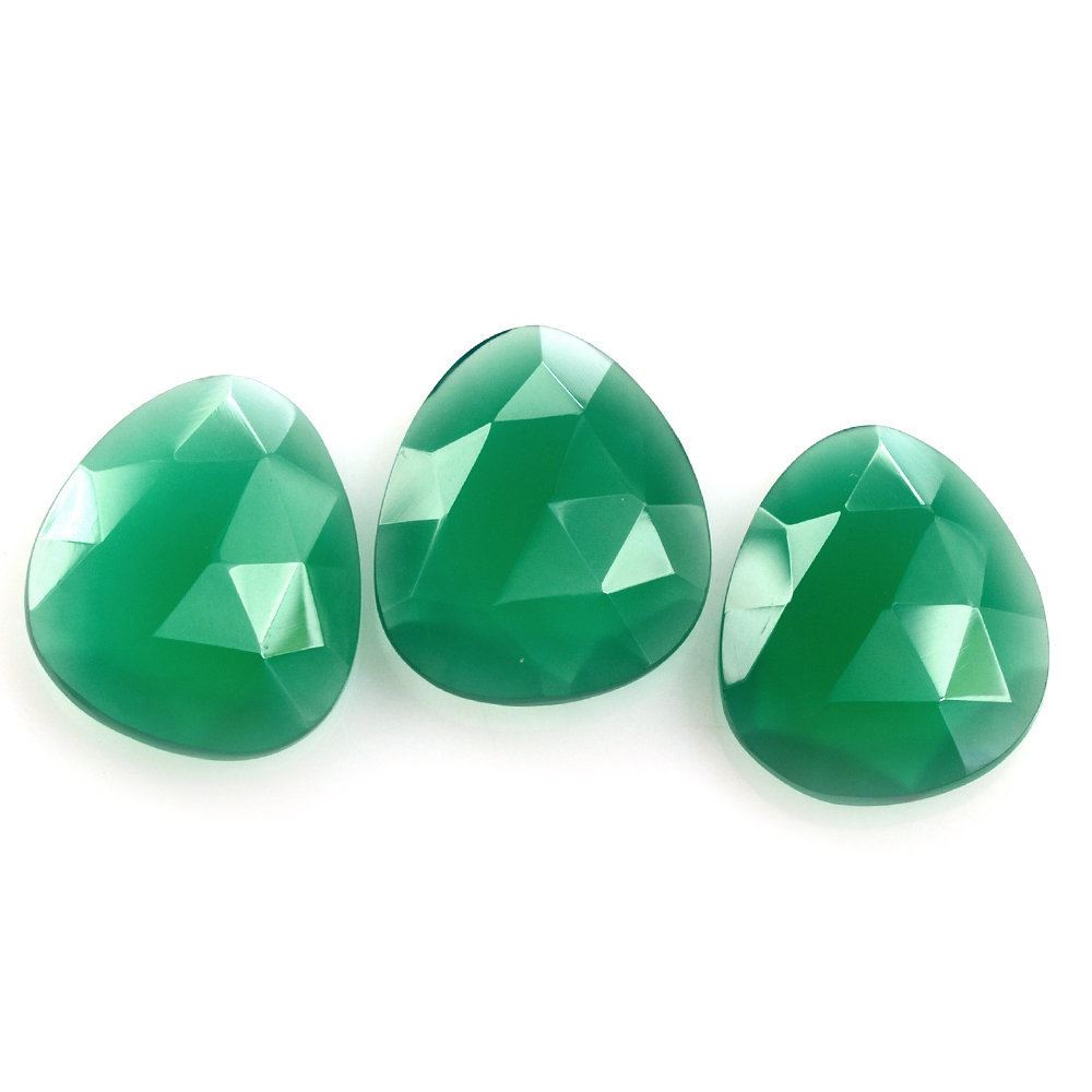 GREEN ONYX ROSE CUT BRIOLETTE IRREGULAR TRILLIONISH 13X11MM 3.13 Cts.