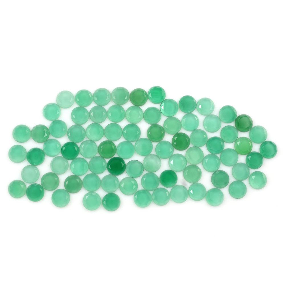 GREEN ONYX TABLE CUT ROUND CAB 5MM 0.28 Cts.