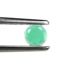 GREEN ONYX TABLE CUT ROUND CAB 4.25MM 0.15 Cts.