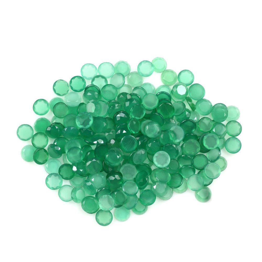 GREEN ONYX TABLE CUT ROUND CAB 3.50MM 0.12 Cts.