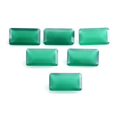 GREEN ONYX STEP CUT OCTAGON 22X12MM 11.51 Cts.