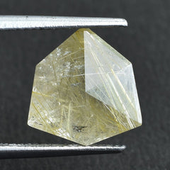 GOLDEN RUTILE QUARTZ FANCY TRILLION (GOLDEN/SI) 12X12MM 4.42 Cts.