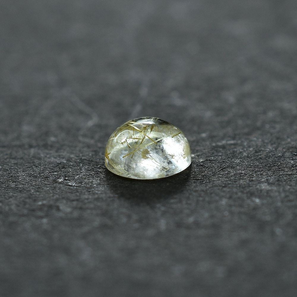GOLDEN RUTILE QUARTZ PLAIN ROUND CAB 4MM 0.26 Cts.