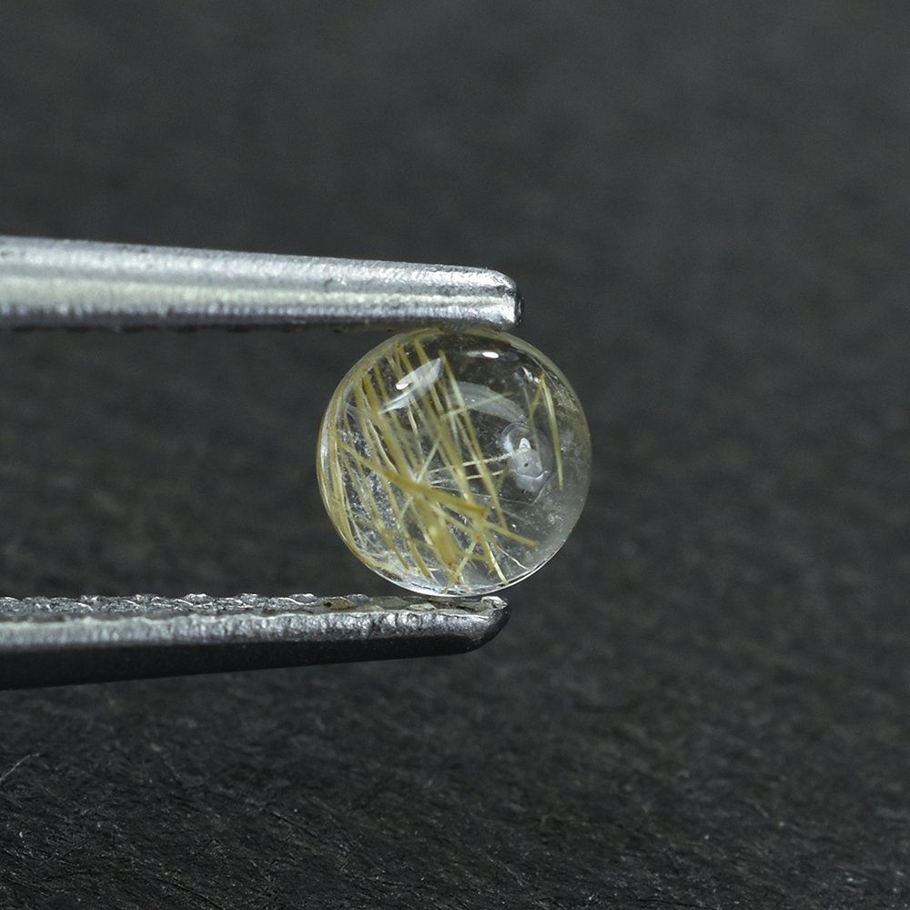 GOLDEN RUTILE QUARTZ PLAIN ROUND CAB 4MM 0.26 Cts.