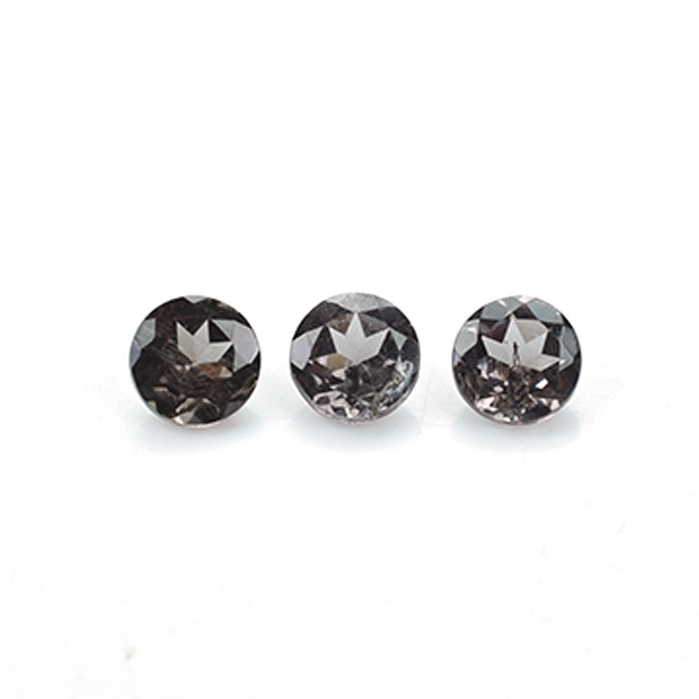 GARNET COLOR CHANGE CUT ROUND (AA/CLEAN) 4.00X4.00 MM 0.38 Cts.