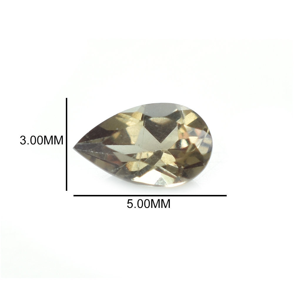 GARNET COLOR CHANGE CUT PEAR (AA/CLEAN) 5.00X3.00 MM 0.27 Cts.