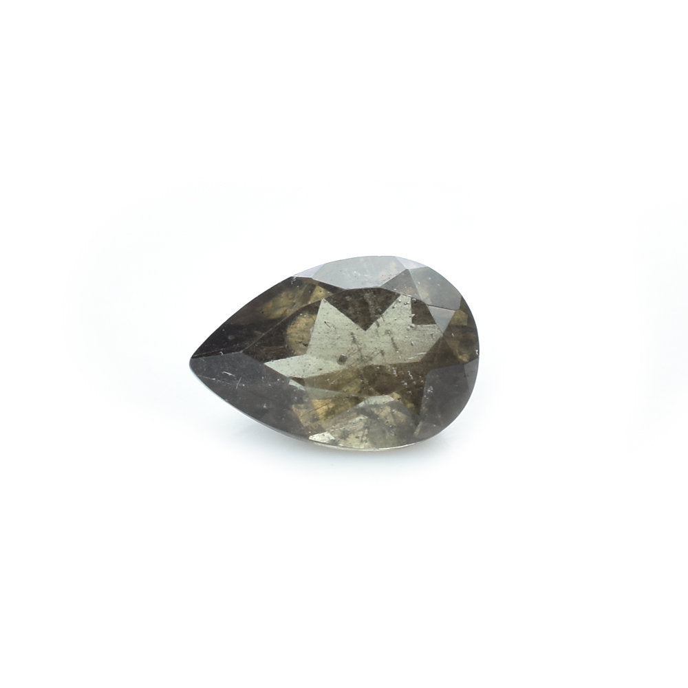 GARNET COLOR CHANGE CUT PEAR (AAA/CLEAN) 6.00X4.00 MM 0.55 Cts.