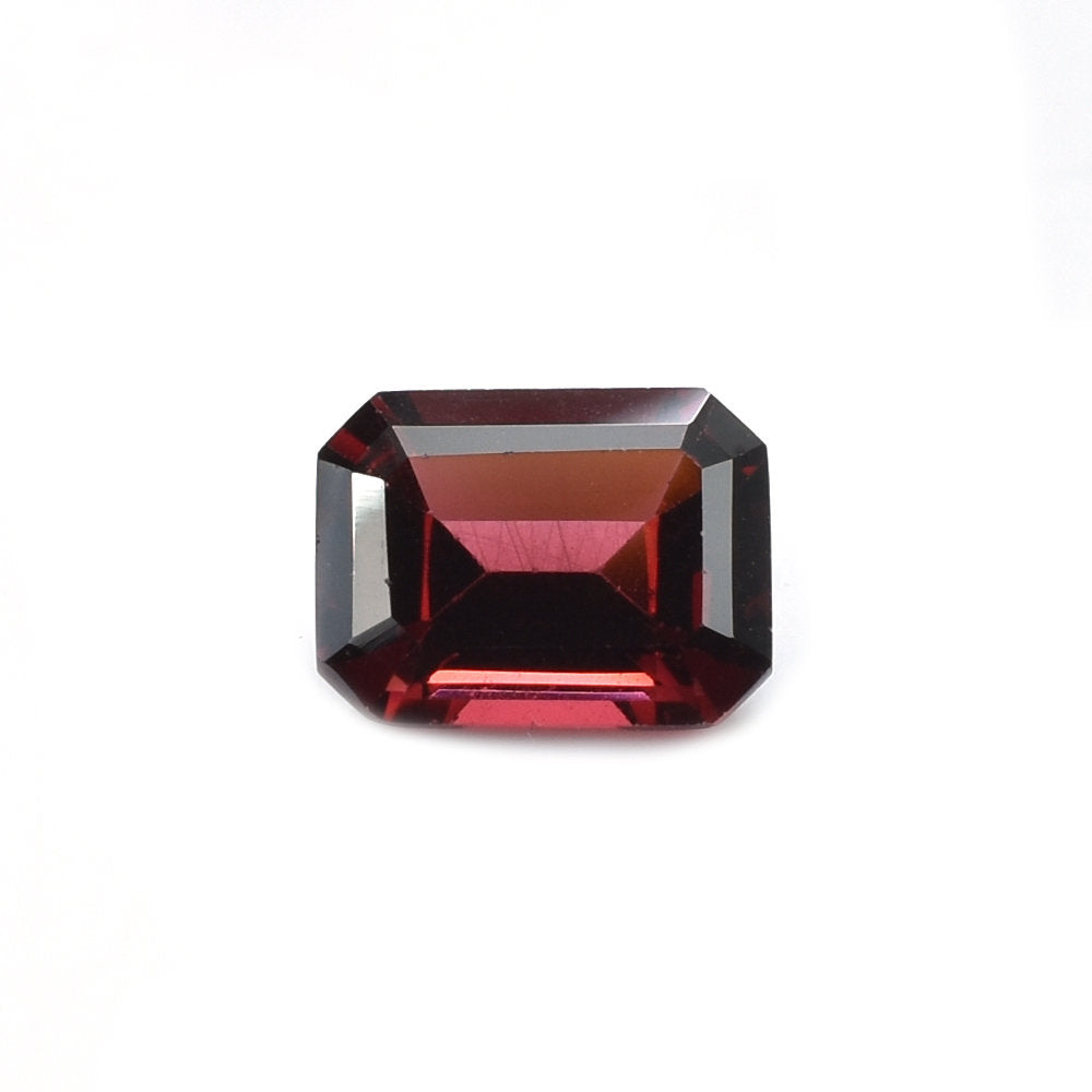 GARNET OPEN RED STEP CUT OCTAGON (OPEN/CLEAN) 9.00X7.00 MM 2.87 Cts.