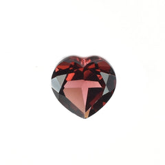 GARNET OPEN RED CUT HEART (OPEN/CLEAN) 8.00X8.00 MM 2.22 Cts.