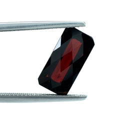 DARK RED GARNET CHECKER CUT OCTAGON 14X7MM 4.82 Cts.