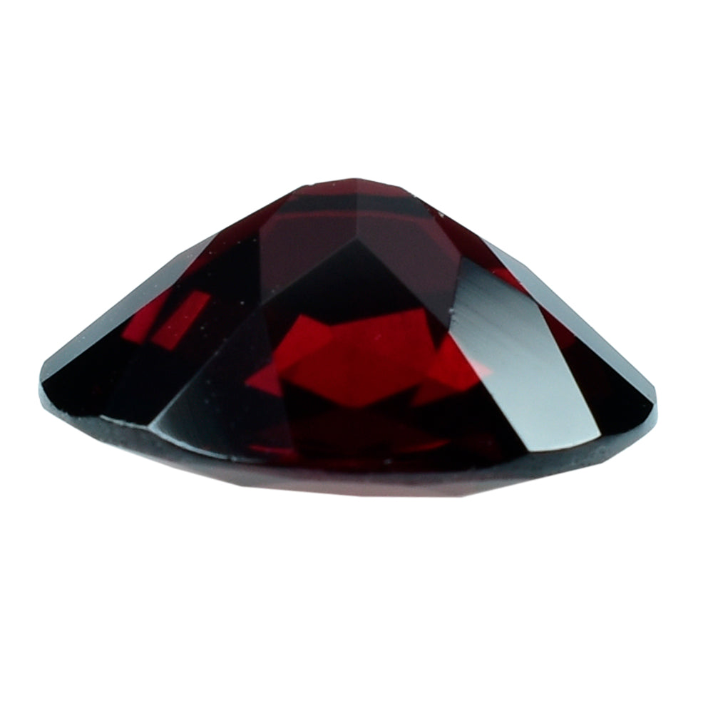 DARK RED GARNET CHECKER CUT OVAL  14X12MM 7.62 Cts.