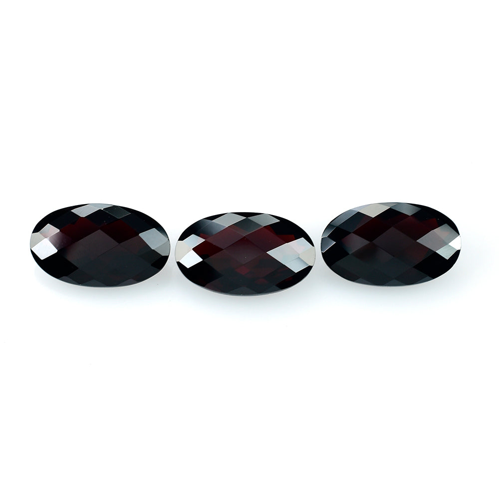 DARK RED GARNET CHECKER CUT OVAL 15X9MM 5.46 Cts.