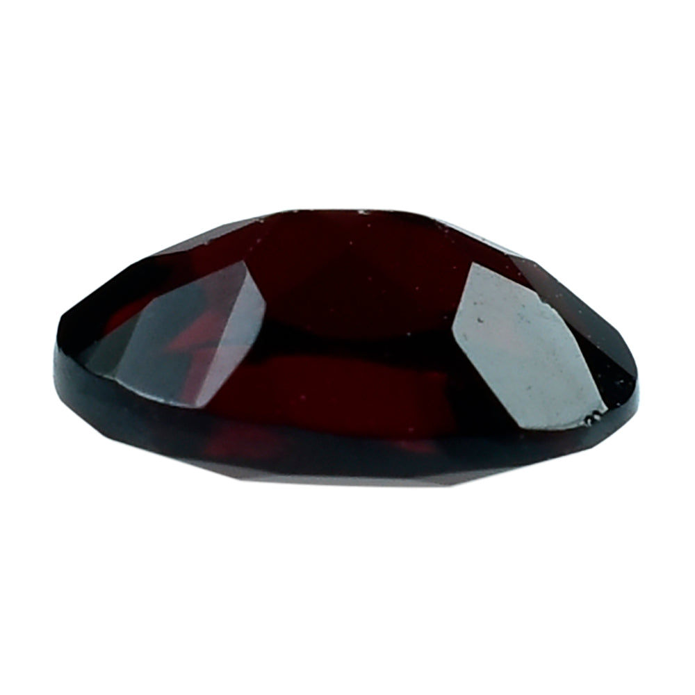 DARK RED GARNET CUT OVAL 7X5MM 1.00 Cts.