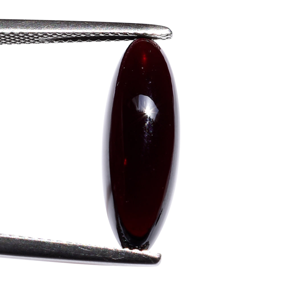 DARK RED GARNET OVAL CAB 20X7MM 8.72 Cts.