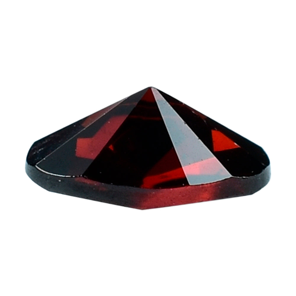 DARK RED GARNET STAR CUT OVAL 6X4MM 0.48 Cts.