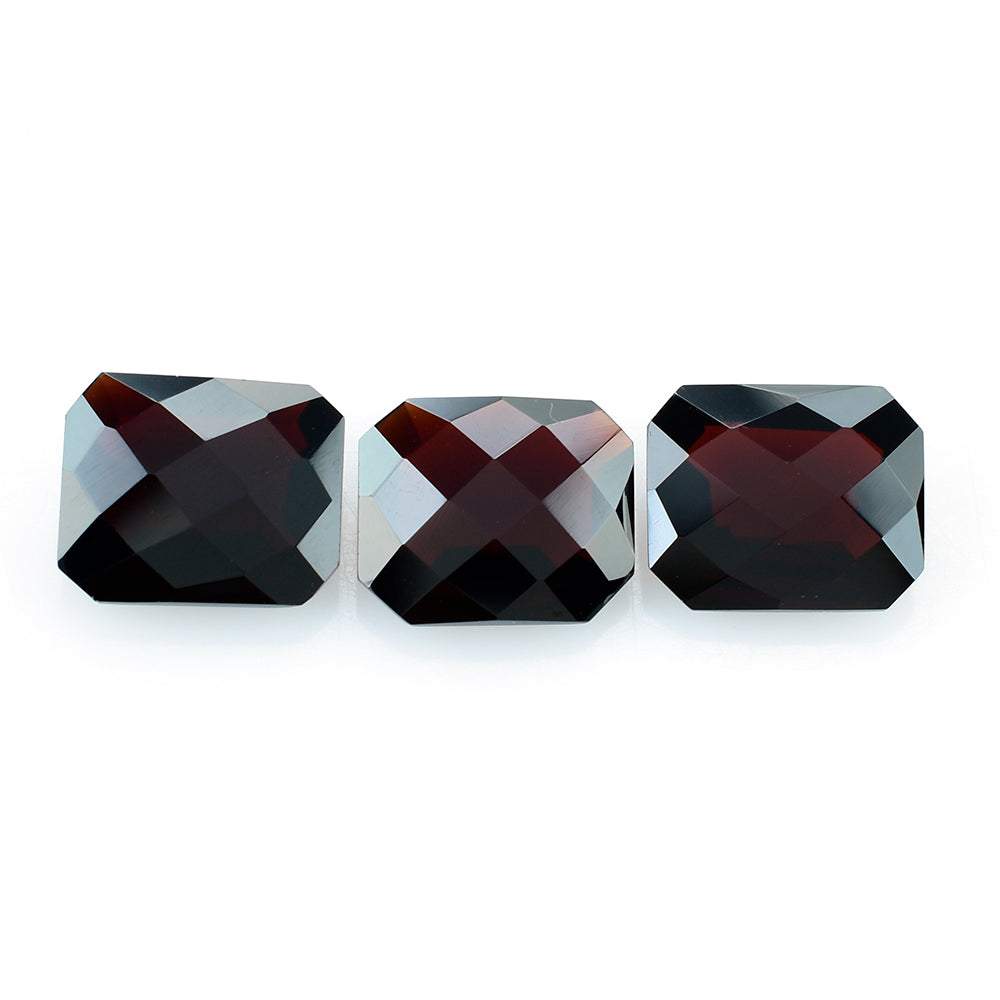 DARK RED GARNET CHECKER CUT OCTAGON 12X10MM 5.37 Cts.