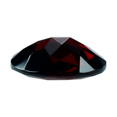 DARK RED GARNET CHECKER CUT OVAL 11X9 MM 4.06 Cts.