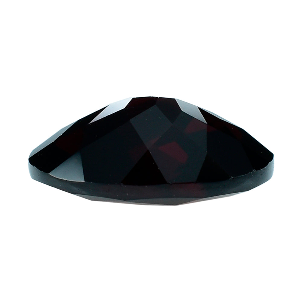 DARK RED GARNET CHECKER CUT OVAL 11X9MM 4.11 Cts.