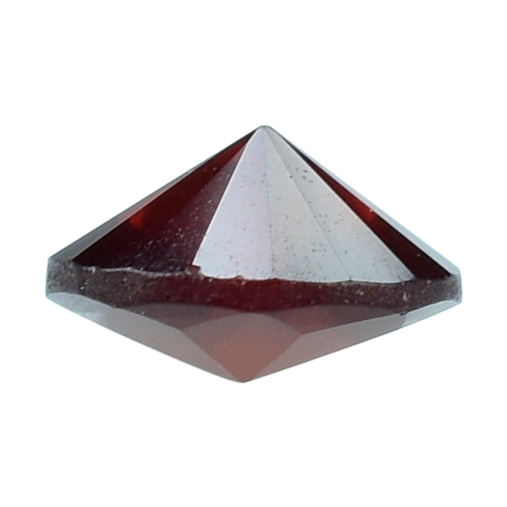 DARK RED GARNET STAR CUT ROUND 3.50-5MM 0.38 Cts.