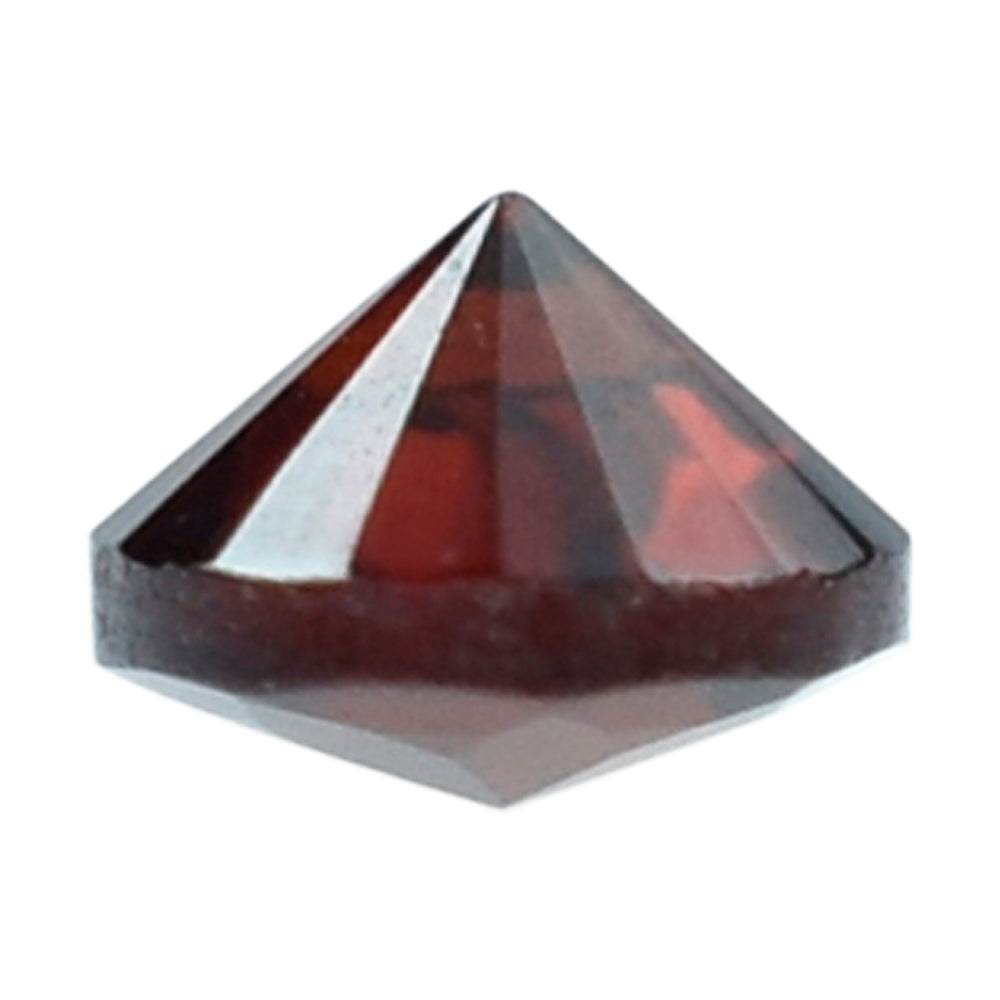 DARK RED GARNET STAR CUT ROUND 3MM 0.13 Cts.