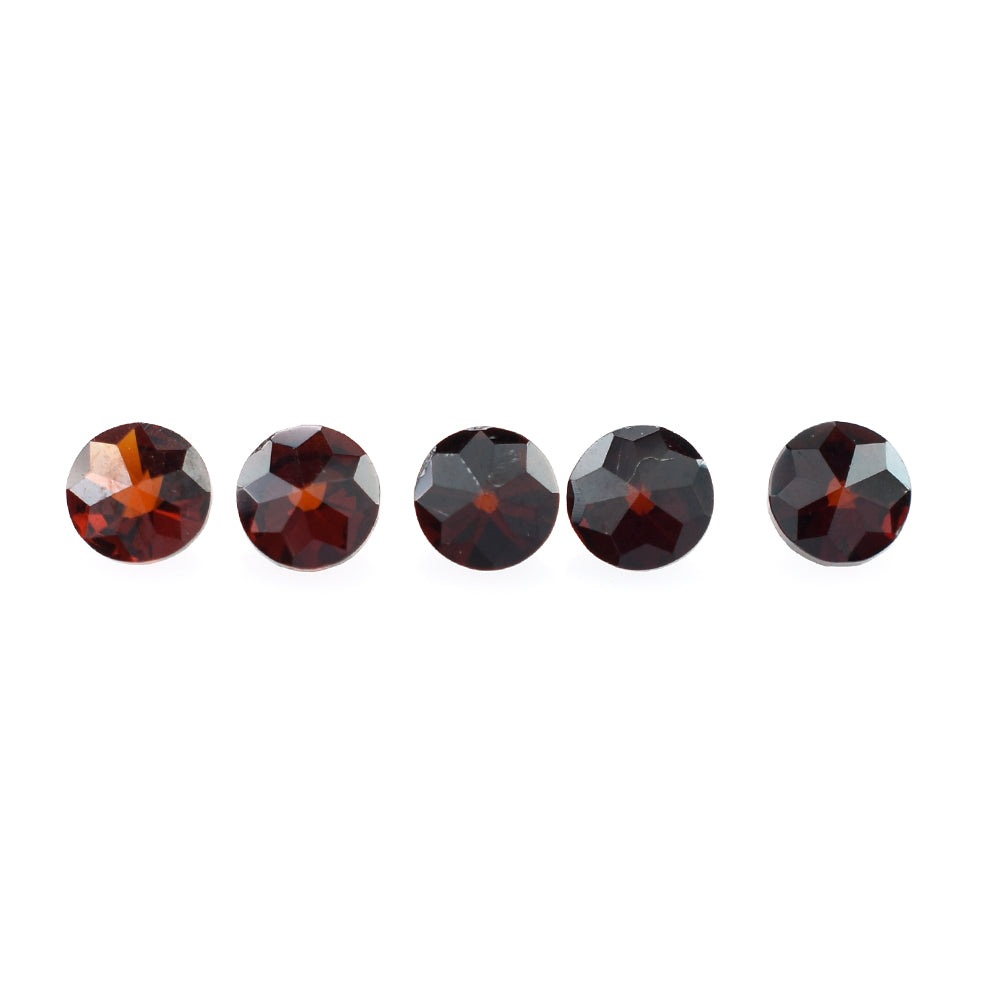 DARK RED GARNET STAR CUT ROUND 3.40MM 0.16 Cts.