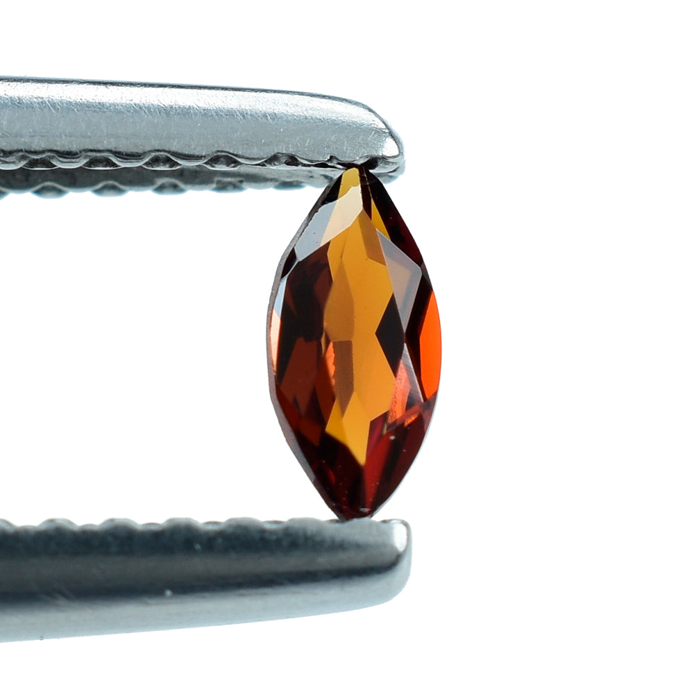 DARK RED GARNET CUT MARQUISE 5X2.50MM 0.17 Cts.