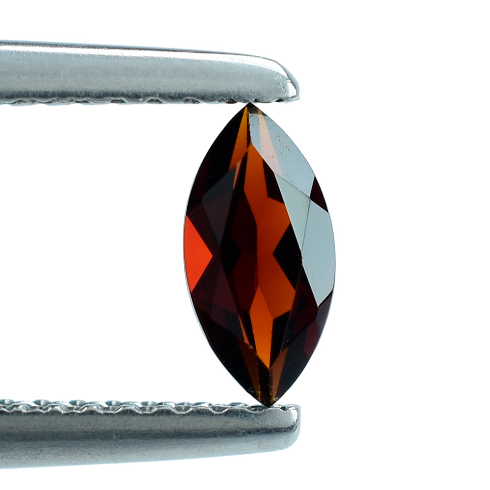DARK RED GARNET CUT MARQUISE 7X3.50MM 0.44 Cts.