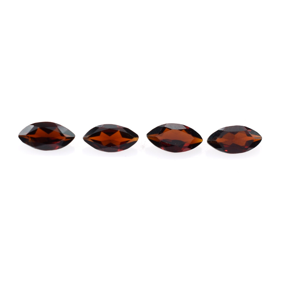 DARK RED GARNET CUT MARQUISE 6X3MM 0.30 Cts.