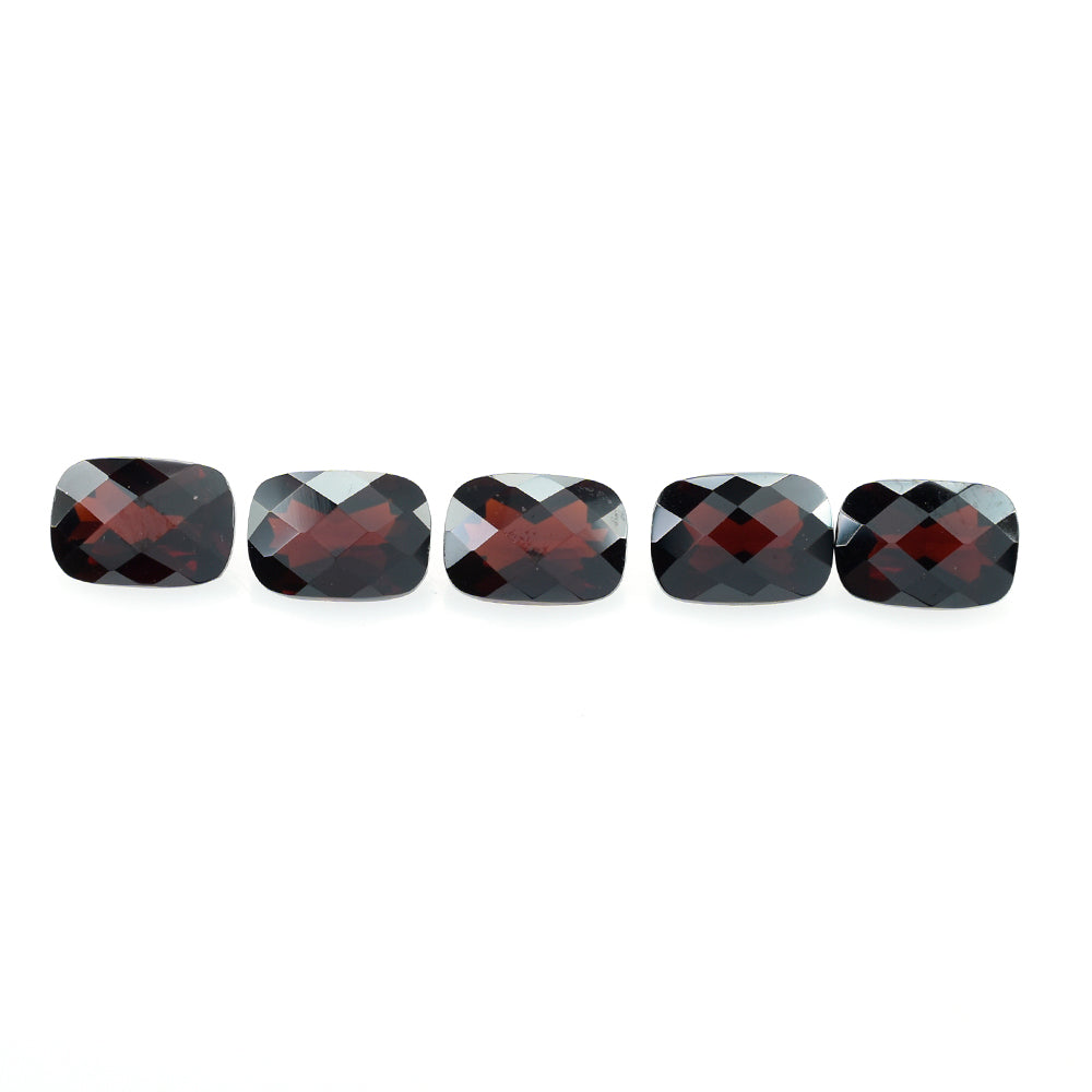 DARK RED GARNET CHECKER CUT CUSHION 7X5MM 1.05 Cts.