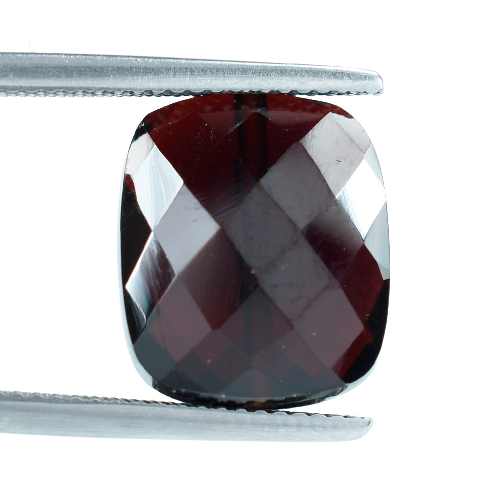 DARK RED GARNET BRIOLETTE CUSHION 14X12MM 13.10 Cts.