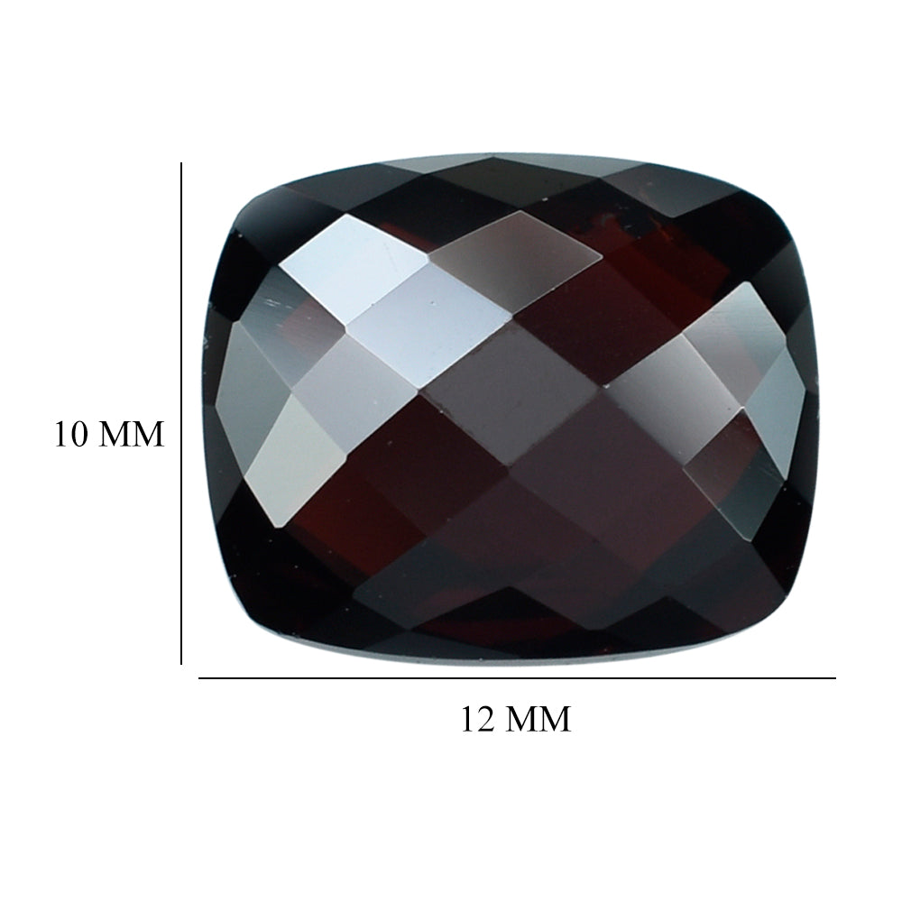 DARK RED GARNET BRIOLETTE CUSHION 12X10MM 6.90 Cts.