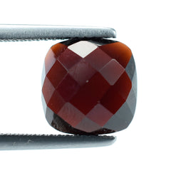 DARK RED GARNET CHECKER CUSHION CAB 10MM 6.20 Cts.