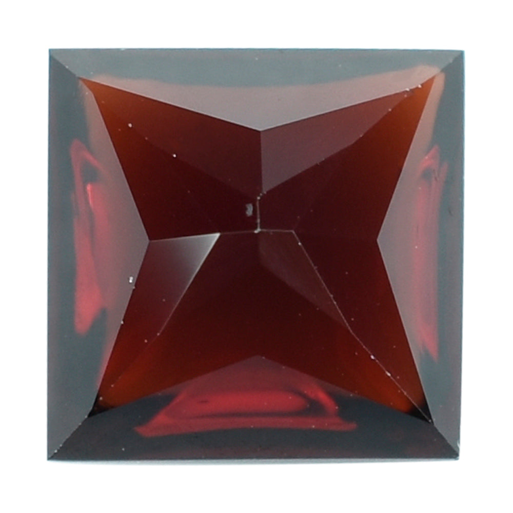 DARK RED GARNET BUFFTOP PRINCESS CUT SQUARE (MEDIUM) 10MM 6.21 Cts.