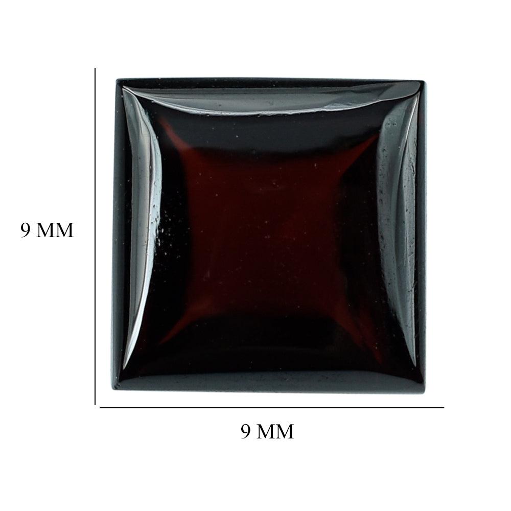 DARK RED GARNET BUFFTOP SQUARE (MEDIUM) 9MM 6.05 Cts.