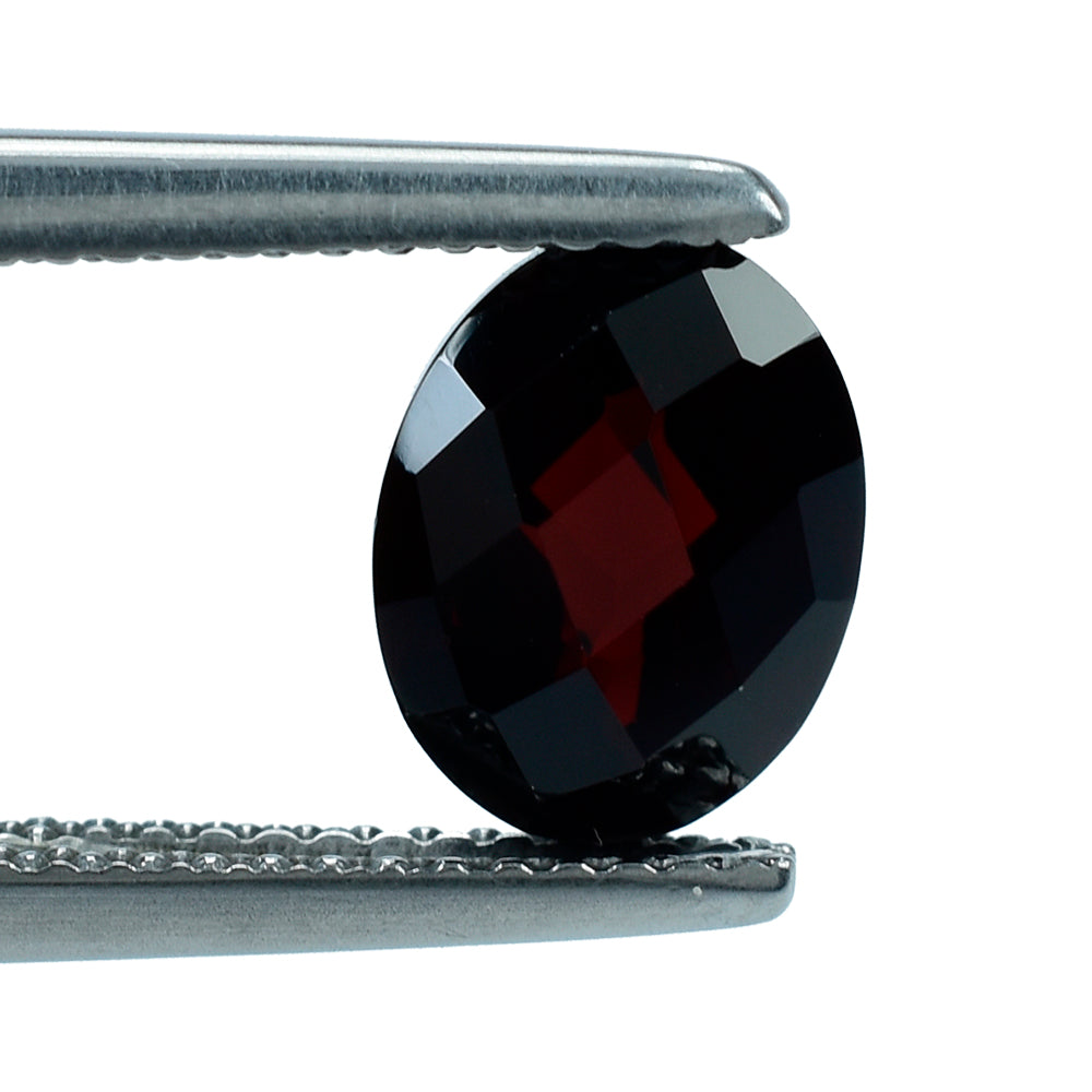 DARK RED GARNET CHECKER CUT OVAL 9X7MM 2.25 Cts.