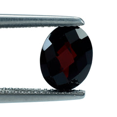 DARK RED GARNET CHECKER CUT OVAL 9X7MM 2.25 Cts.