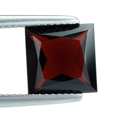 DARK RED GARNET PRINCESS CUT SQUARE 9MM 3.68 Cts.