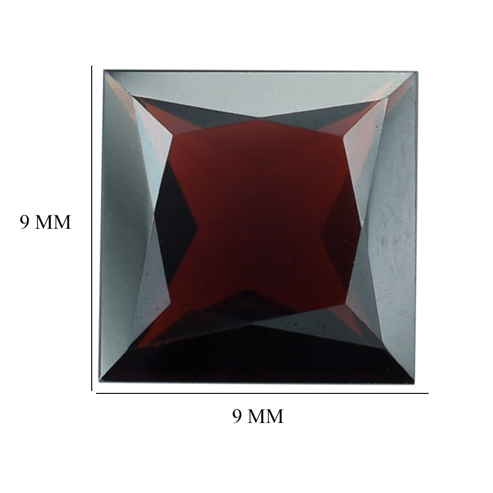 DARK RED GARNET PRINCESS CUT SQUARE 9MM 3.68 Cts.