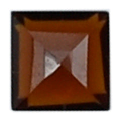 DARK RED GARNET CUT SQUARE 2.25MM 0.08 Cts.