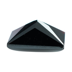 DARK GARNET BUFFTOP SQUARE 12MM 9.70 Cts.