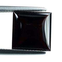 DARK GARNET BUFFTOP SQUARE 12MM 9.70 Cts.