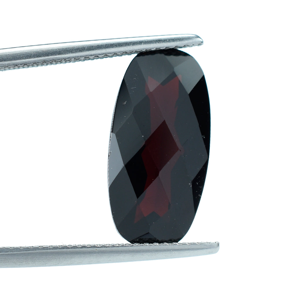 DARK RED GARNET CHECKER CUT BRIOLETTE CUSHION 18X9MM 8.50 Cts.