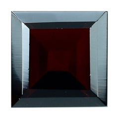 DARK RED GARNET CUT SQUARE 5.00MM 0.90 Cts.