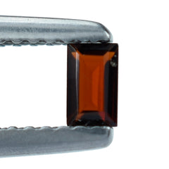 DARK RED GARNET CUT BAGUETTES 4.25X2.60MM 0.19 Cts.